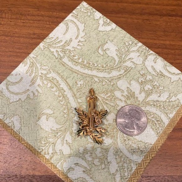 HOLIDAY🎄🎄VTG ST. LABRE Christmas Candle Brooch - Picture 4 of 4